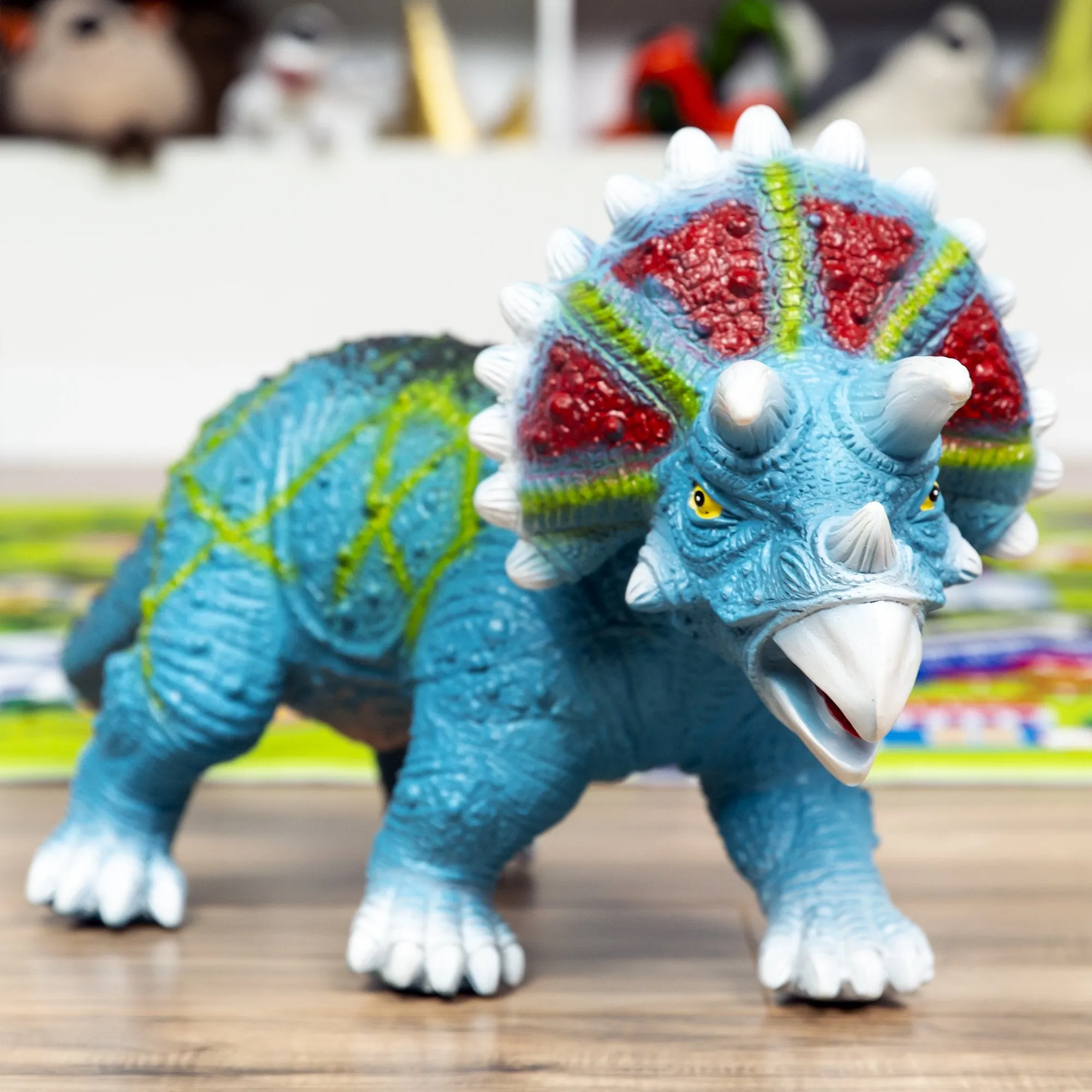 30in Realistic Roaring Triceratops Dinosaur Figurine Toy