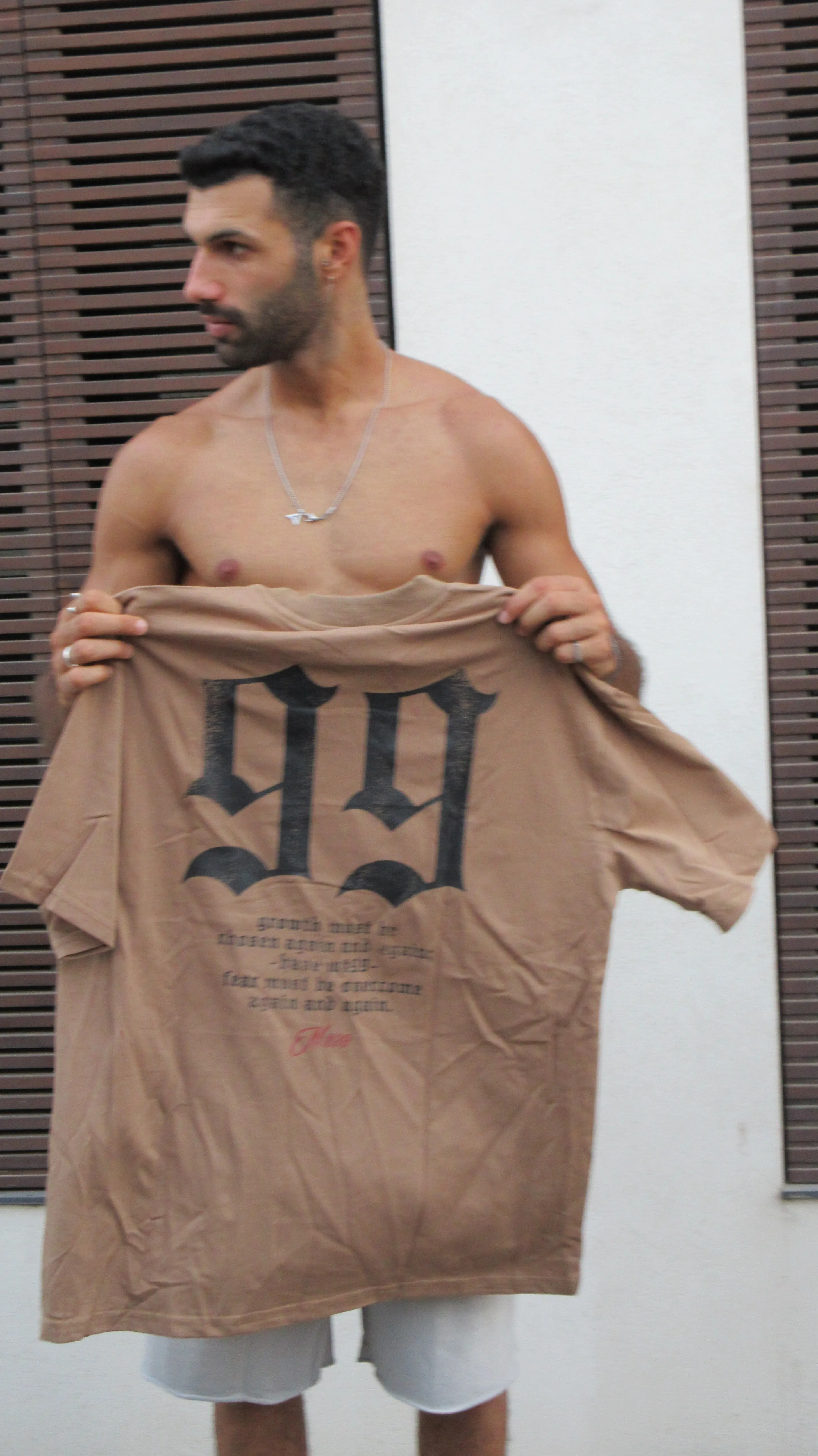 99’ T-SHIRT - BROWN