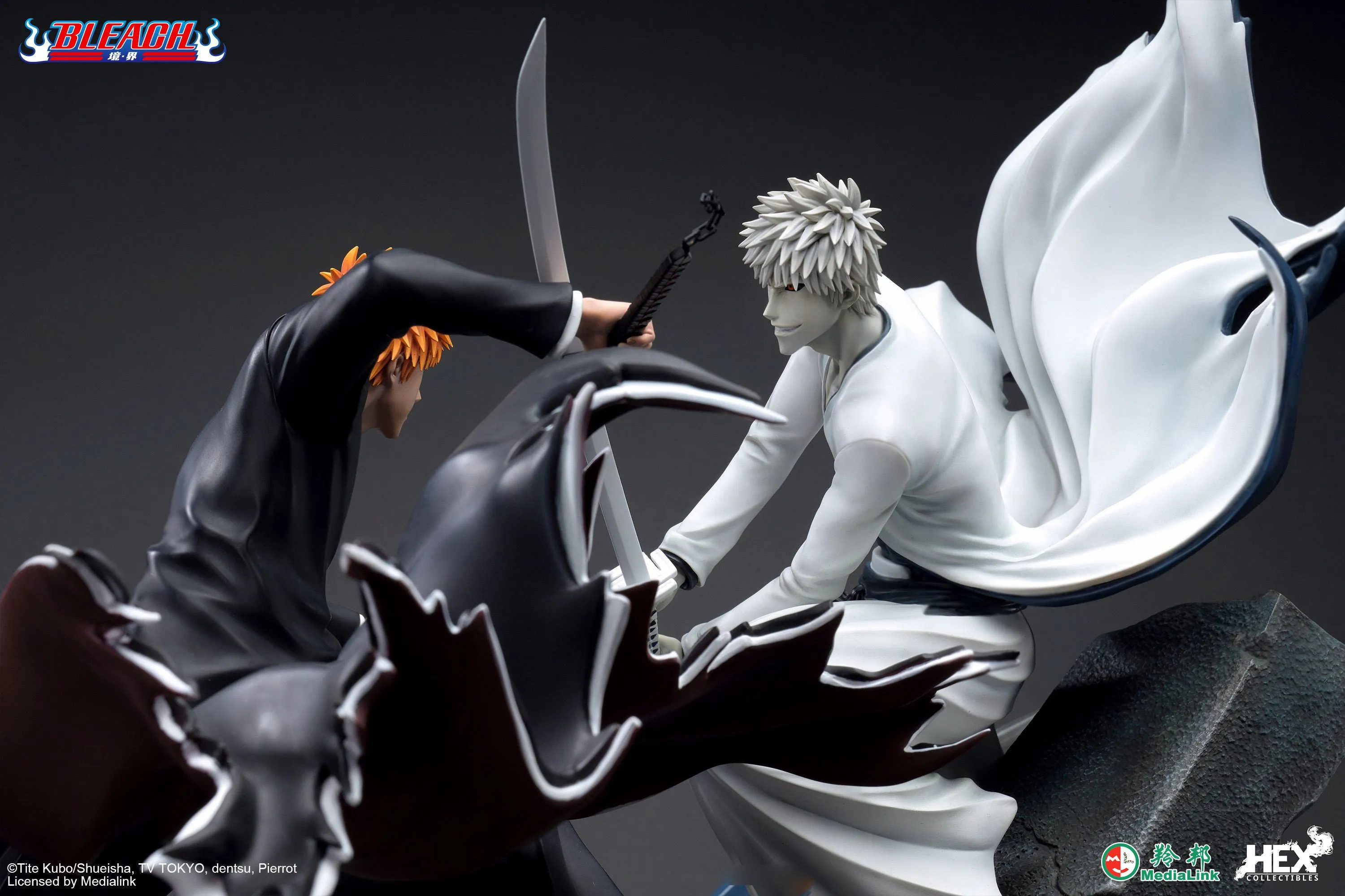 Bleach - Ichigo vs. Hollow Ichigo 1/6 Scale Statue