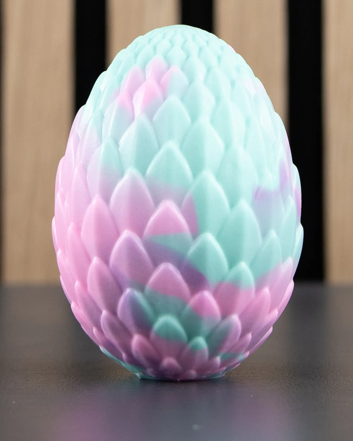 Dragon Egg - Medium, Medium